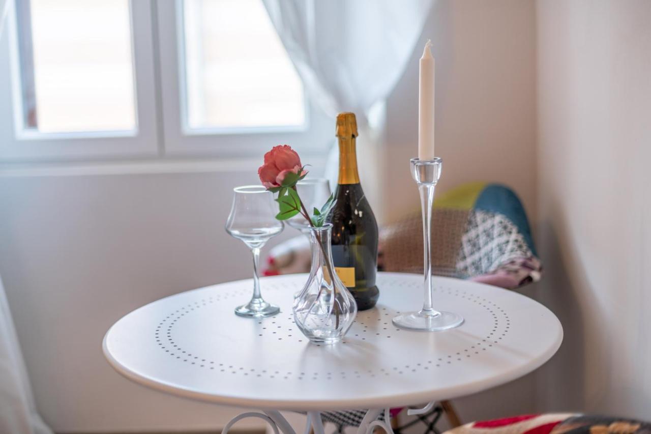 Old City Romantic Studios 4 With Free Private Parking Pula Buitenkant foto